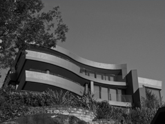 LUXURY RESIDENCE
